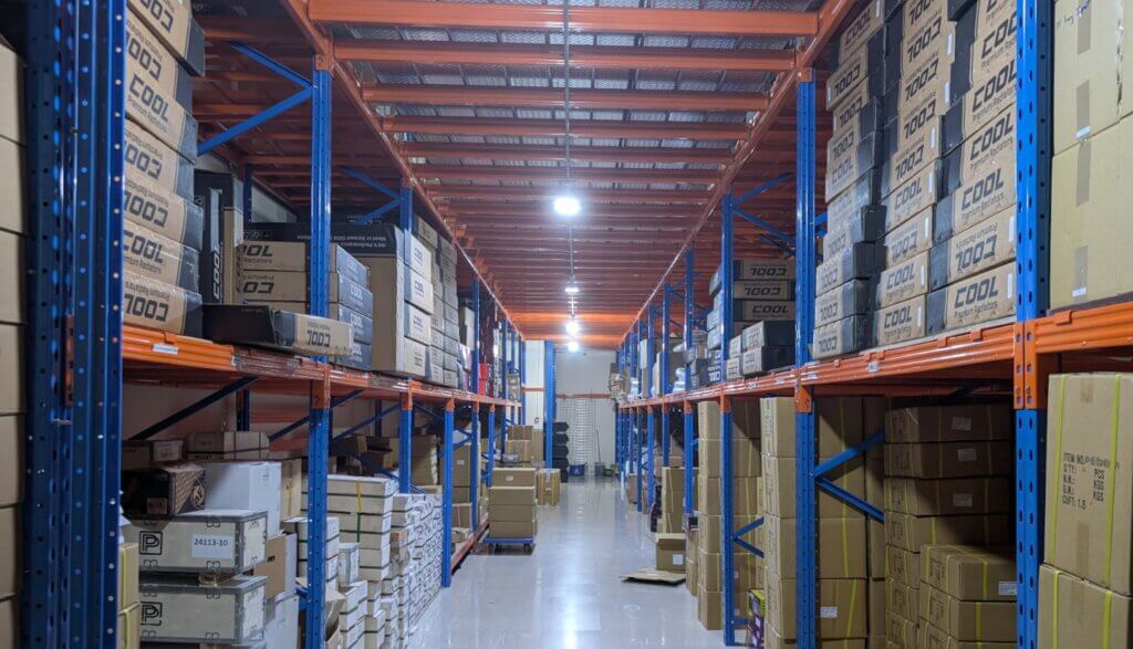 deep performance warehouse